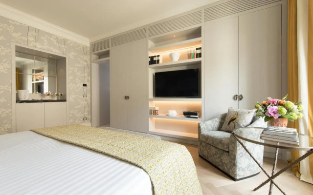 Hotel Savoy
