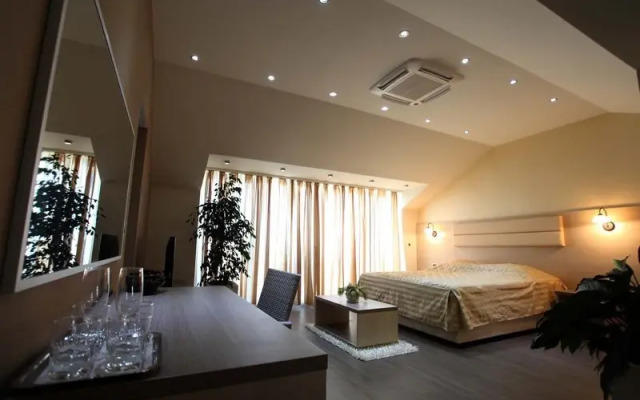 Beach Penthouse Apartment