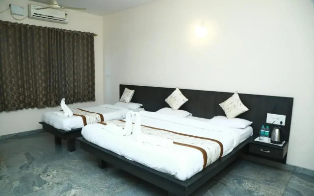 Soundarya Hotel
