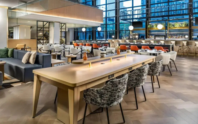 Le Centre Sheraton Montreal Hotel