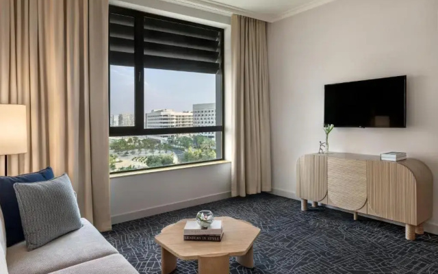 Yas Plaza Bay by IHG
