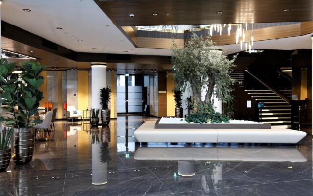 Grand Plaza Hotel and Congress Centre