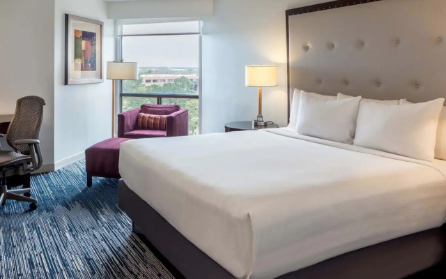 Sonesta Hotel Houston IAH Airport