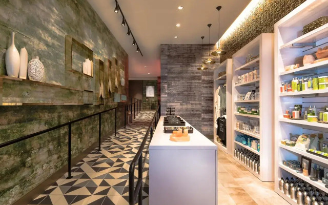 The LINQ Hotel + Experience