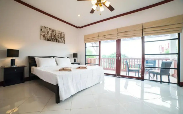 Naiyang Beach Private Pool Villa