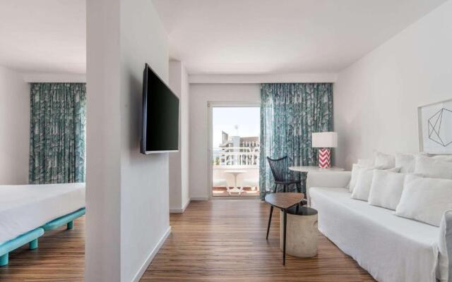 Gold By Marina Hotel - Adults Only