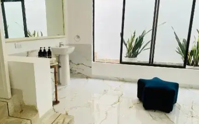 Babilla Suites