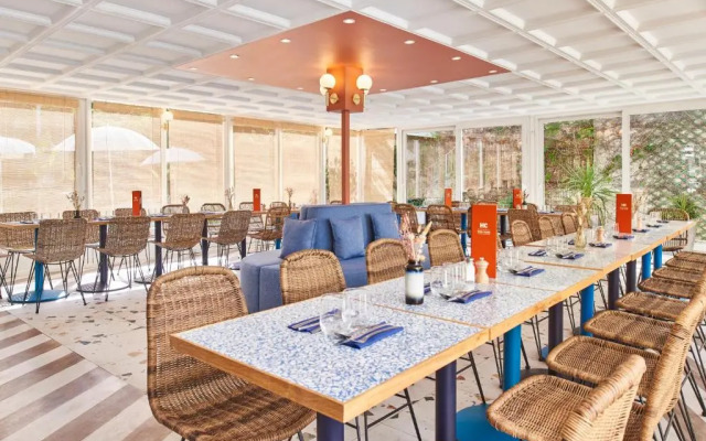 Chromatics Hotel & Restaurant The Hill Club by happyculture