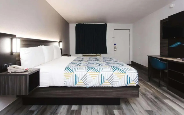 Motel 6 Houston, TX - Medical Center/NRG Stadium