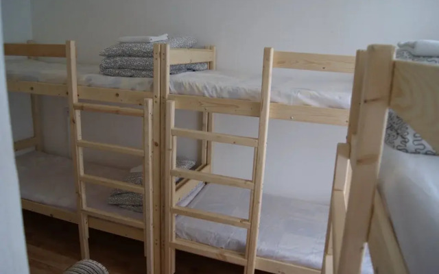 Krasnogvardeyskiy Hostel City Rooms