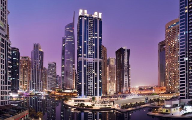 Mövenpick Jumeirah Lakes Towers Hotel