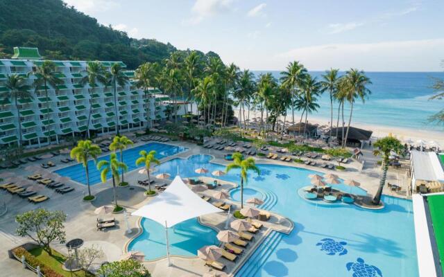 Le Meridien Phuket Beach Resort