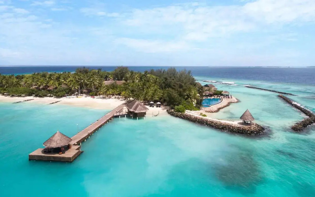 Taj Coral Reef Resort & Spa