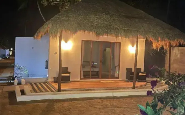 The Blue Lagoon Resort  Kalpitiya