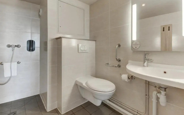 B&B HOTEL Marseille Vélodrome Prado