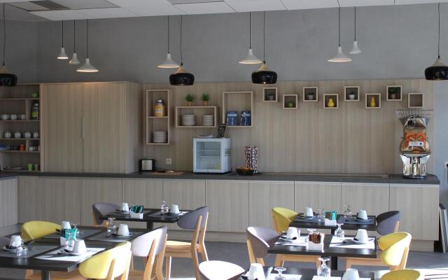 ibis Styles Crolles Grenoble A41