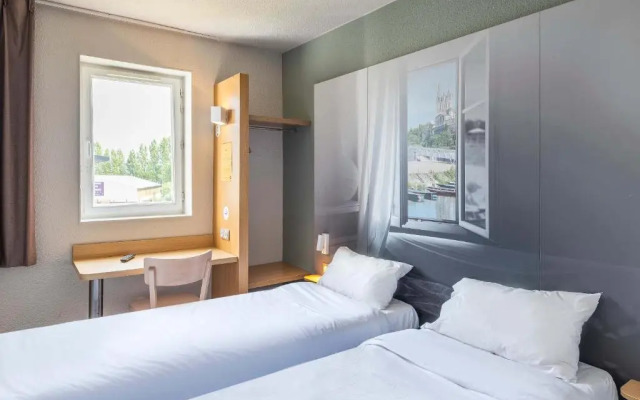 B&B HOTEL Angers 2 Université