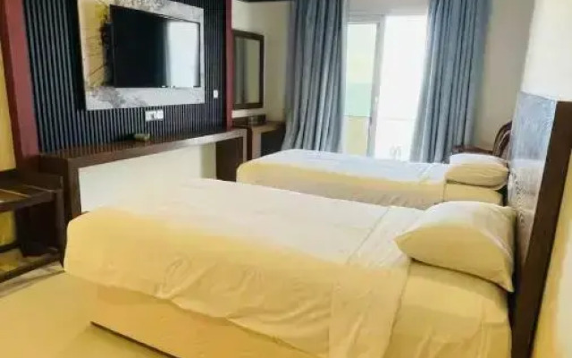 Resort Sur Beach Holiday