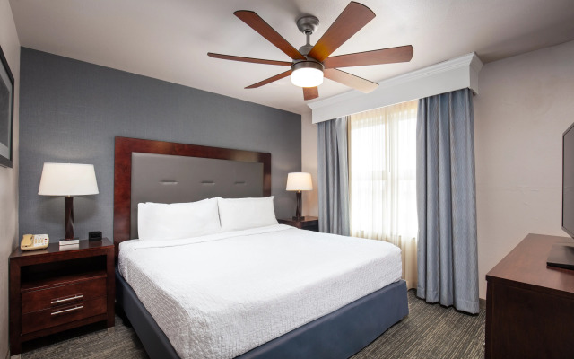 Homewood Suites by Hilton Fairfield-Napa Valley Area