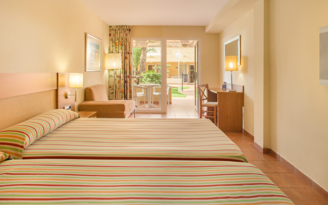 Отель RH Casablanca & Suites