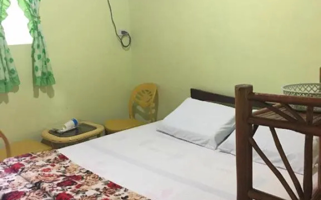Bohol Sea Breeze Cottages & Resort