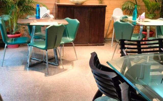 UDS Villa - Scandinavian B&B - Next to VFS