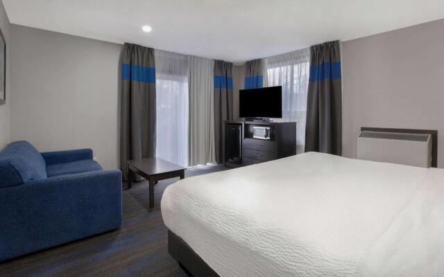 Days Inn by Wyndham Barrie