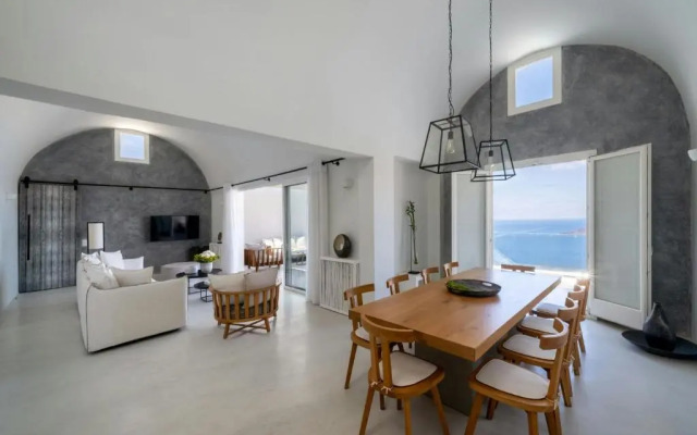 Vedema, a Luxury Collection Resort, Santorini