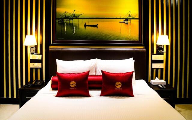 Sajjoys Hotel