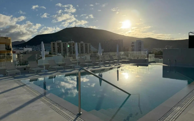 Reveron Plaza