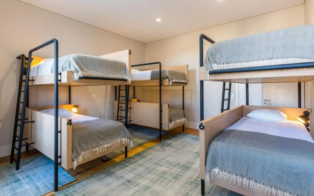 Gallery Hostel