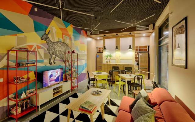 Twin Cities Melbourne Hostel