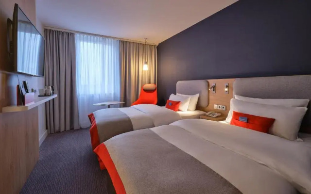 Holiday Inn Express Frankfurt Airport by IHG