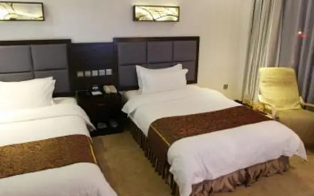 Nyingchi Zhongxing Garden Hotel