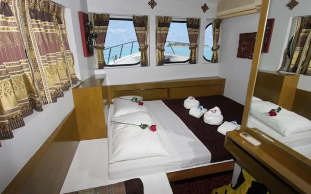M/v Pawara Luxury Live Aboard Dive Cruise