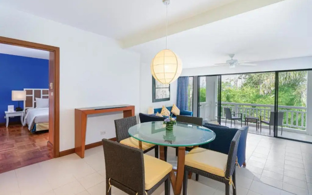 Homm Suites Laguna