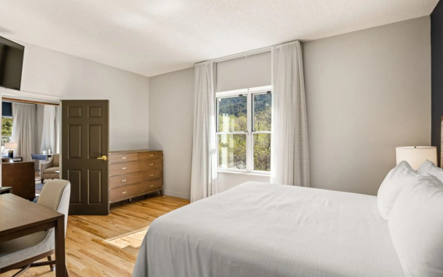 Hotel Maxwell Anderson