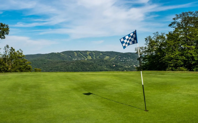 Mont Gabriel, Sainte-Adele, a Tribute Portfolio Resort