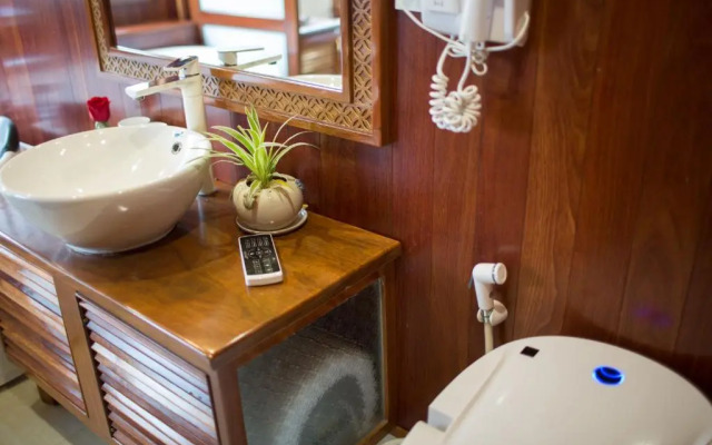 La Regina Royal Cruise