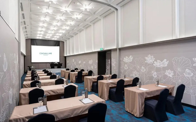 Centara Life Hotel Bangkok Phra Nakhon