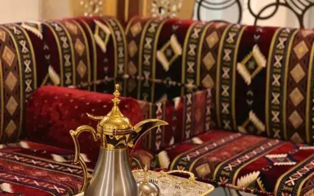 Violet Al Azizia Hotel
