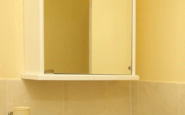 All Seasons Apartments