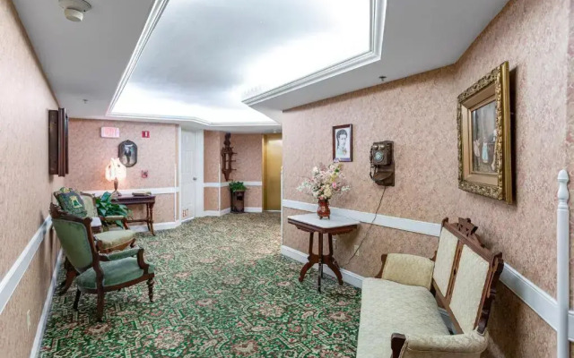 Boardwalk Plaza Hotel