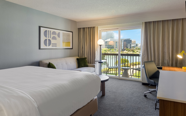 Sonesta Select San Francisco Airport Oyster Point Waterfront