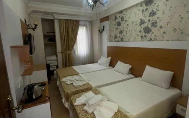 Standard With French Bed — фото 1