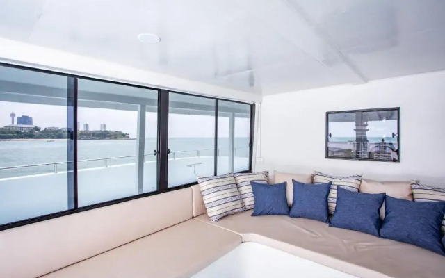Royal Wing Suites & Spa Pattaya