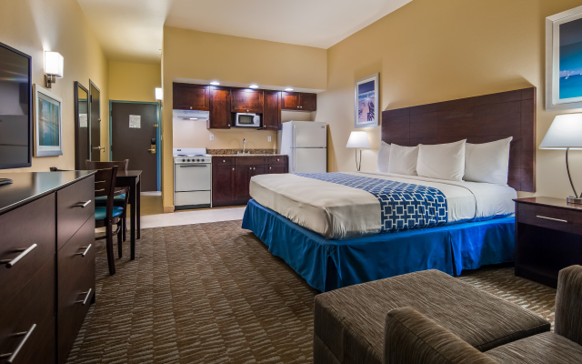 Best Western Naples Plaza Hotel