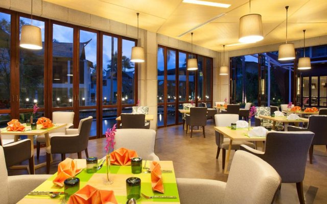 Graceland Khaolak Beach Resort Hotel