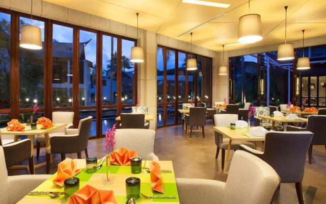 Graceland Khaolak Beach Resort