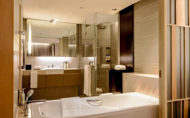 New World Makati Hotel